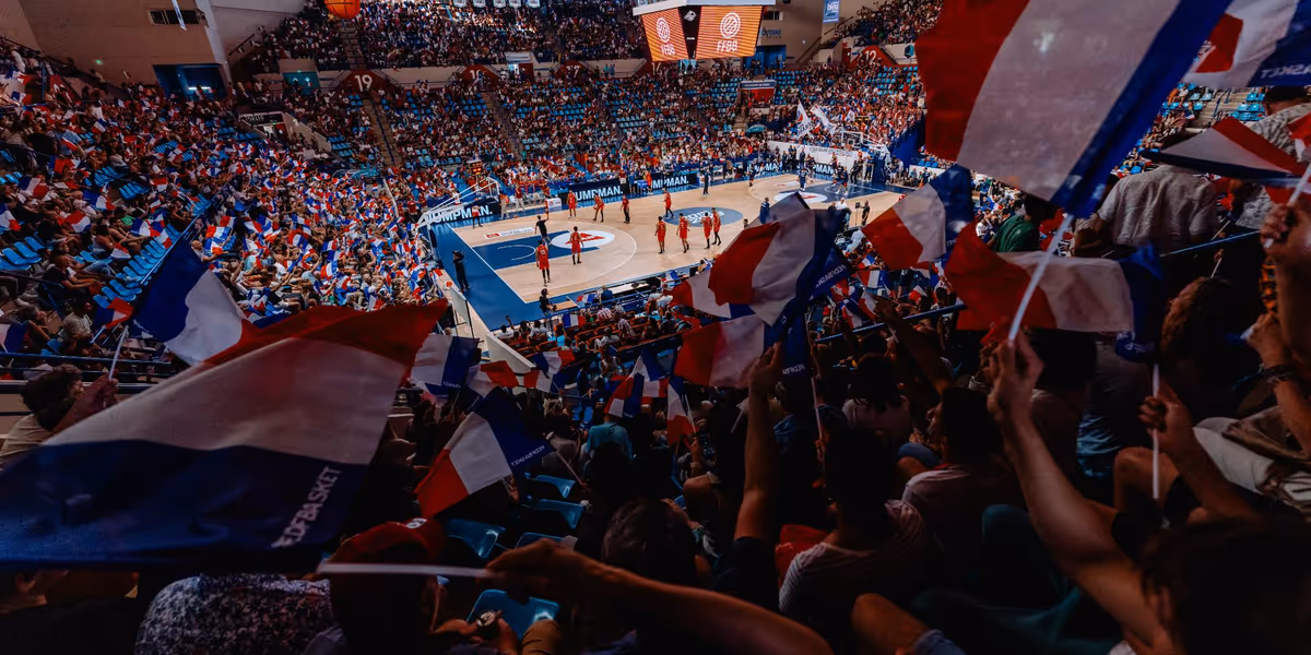 Les places en vente pour les Bleus à Pau, avant Paris en août