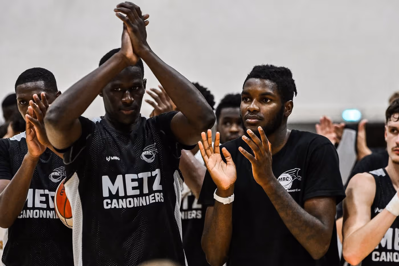 Preview   Metz
