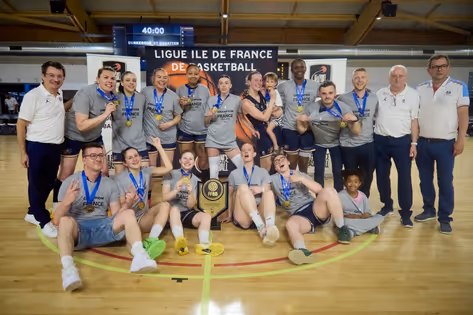 Le Dunkerque Malo Basket Club sacré Champion de France de NF3