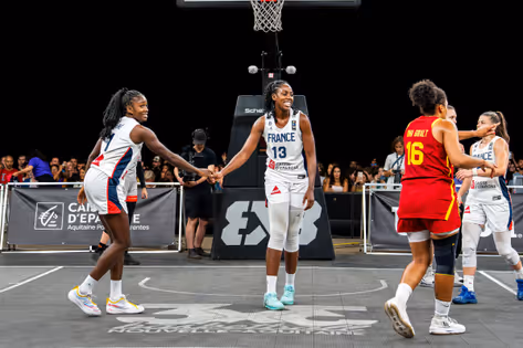 Les Bleues encore finalistes, la course à Shanghai se précise