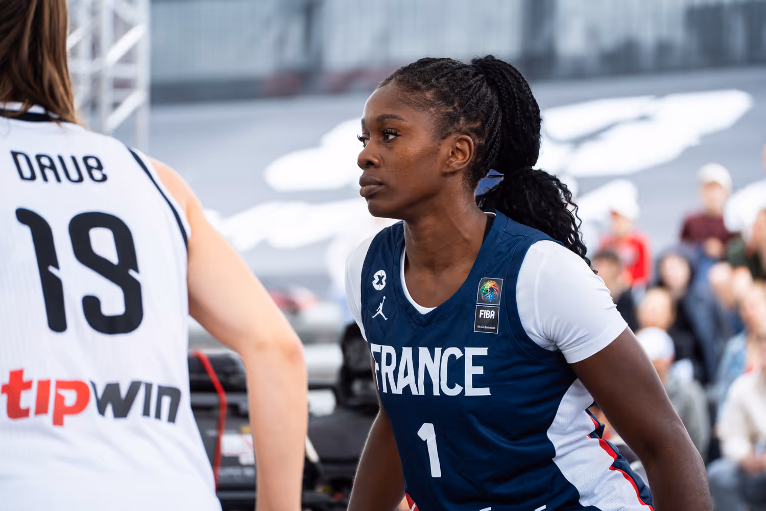 Les Bleues à Poitiers pour confirmer