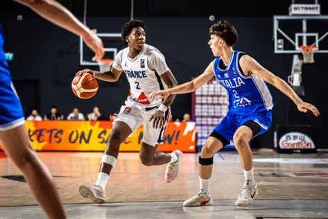 Les U17 tirent vengeance des Italiens