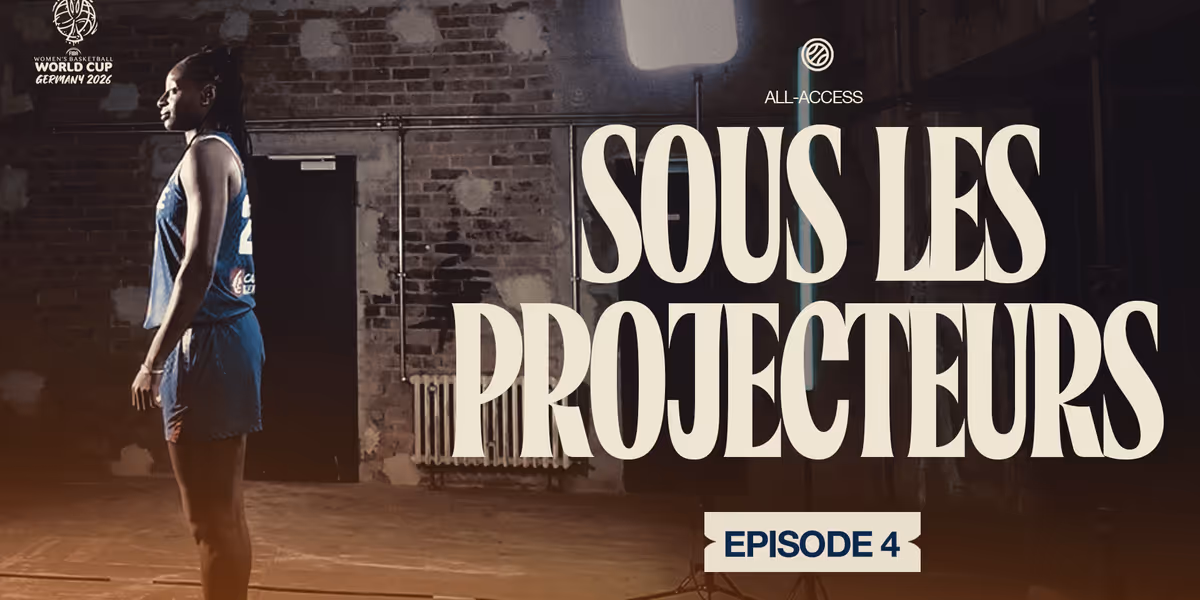 Sous les projecteurs