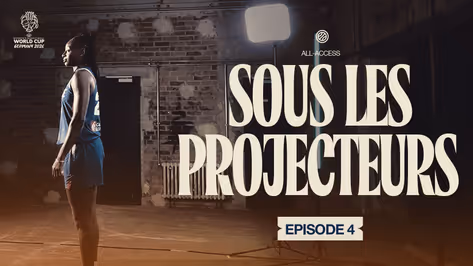 Sous les projecteurs