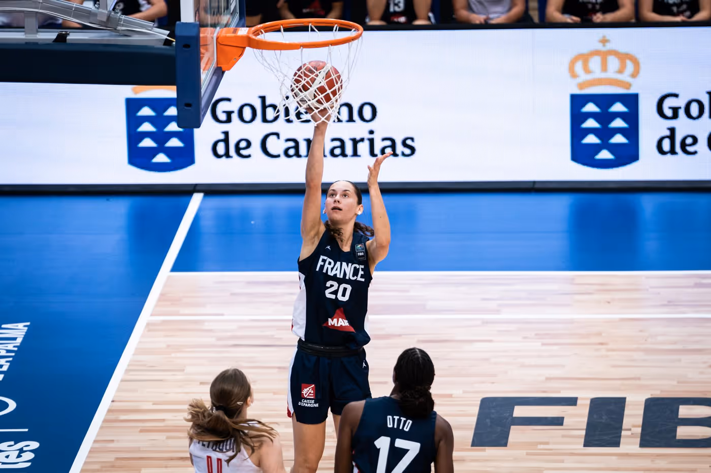 Eurobasket U18f 2025 Poules Fra Srb Thelma Leray (1)